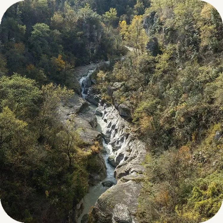 Scorcio del fiume Orta nel suo tratto più selvaggio