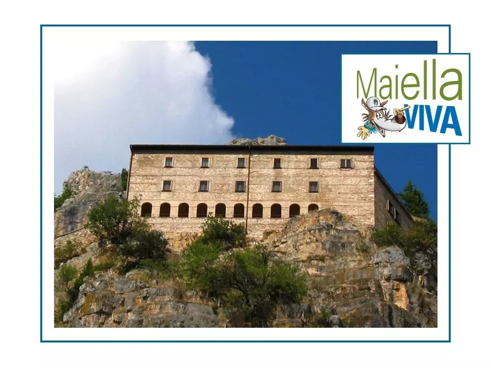 Eremo di S. Onofrio al Morrone nel Parco Nazionale della Maiella